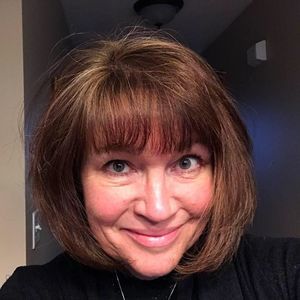 Meet your Posher, Julie